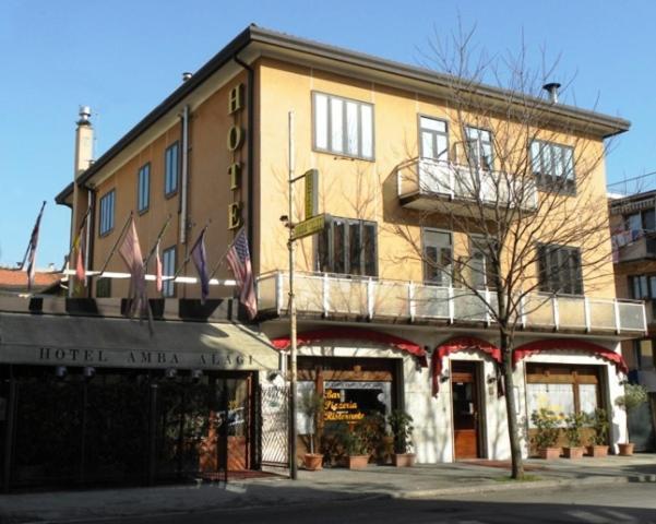 Hotel Amba Alagi Маргера Екстер'єр фото